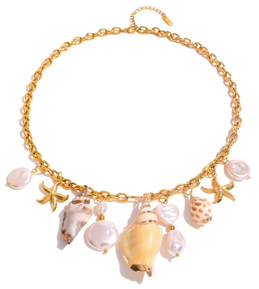 Chunky Sea Shell Necklace