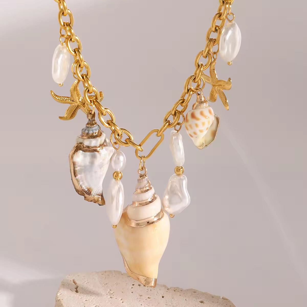 Chunky Sea Shell Necklace