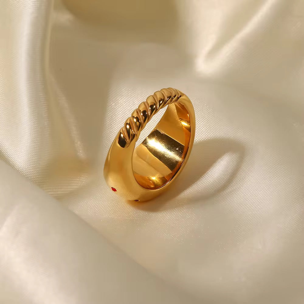 Chunky Star Ring