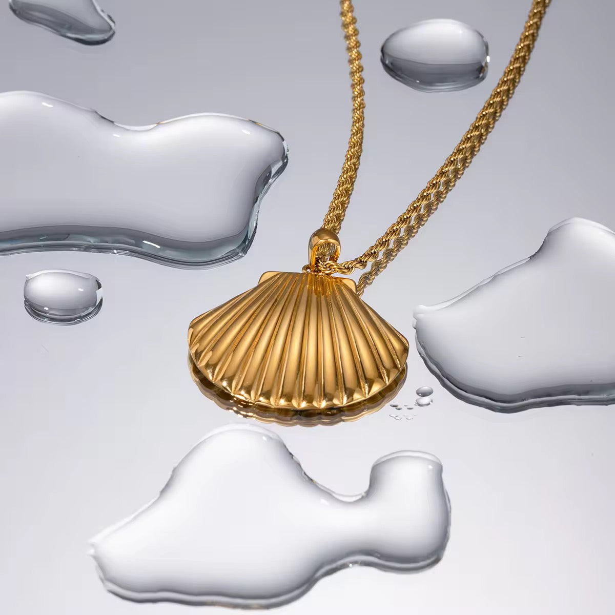 Chunky Shell Necklace