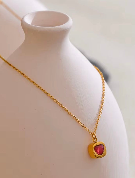 Tiny Heart Necklace