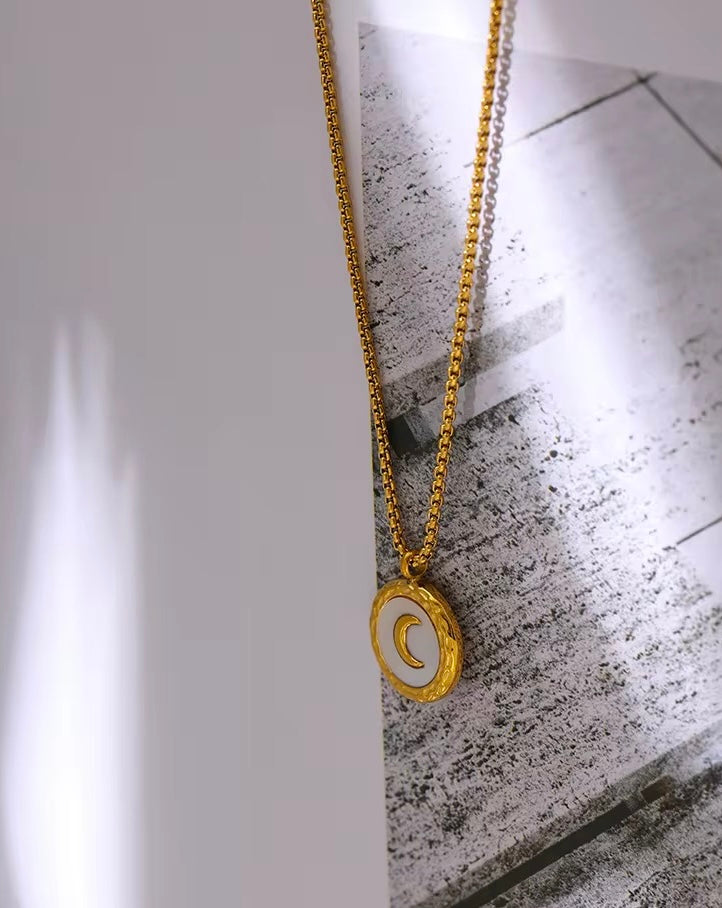 Natural shell crescent Necklace
