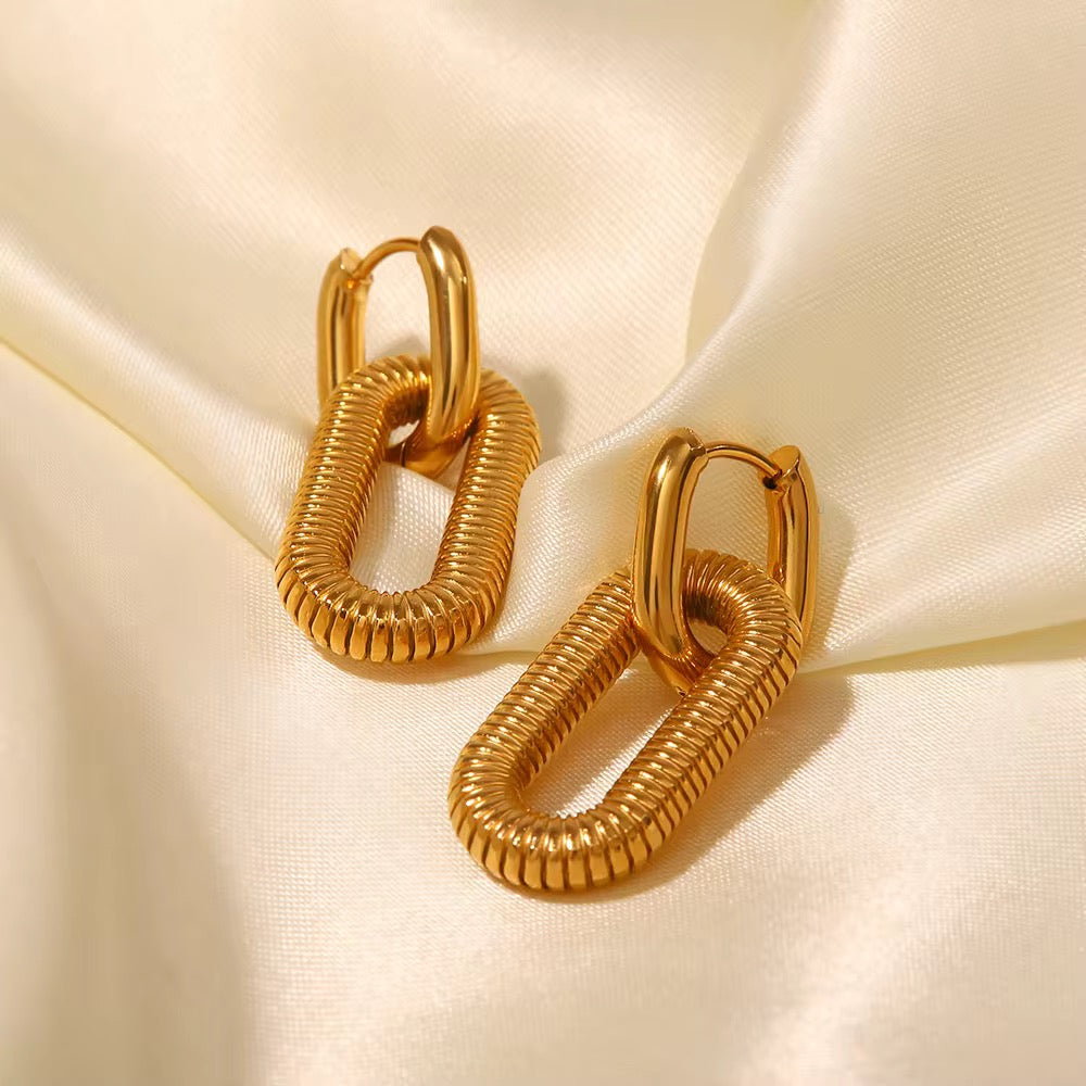 Aria Hoops