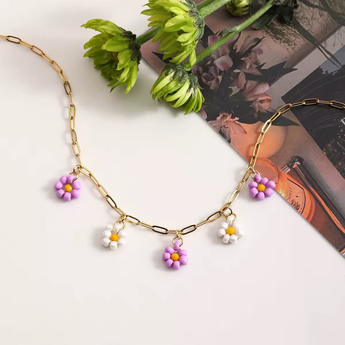 Flower Minimalist necklace