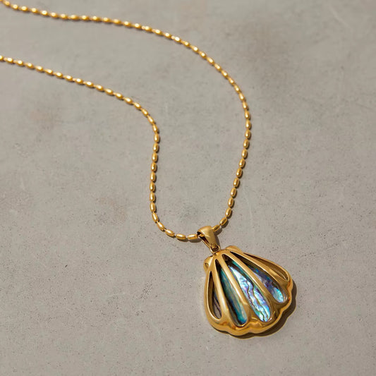 Holographic Shell Necklace