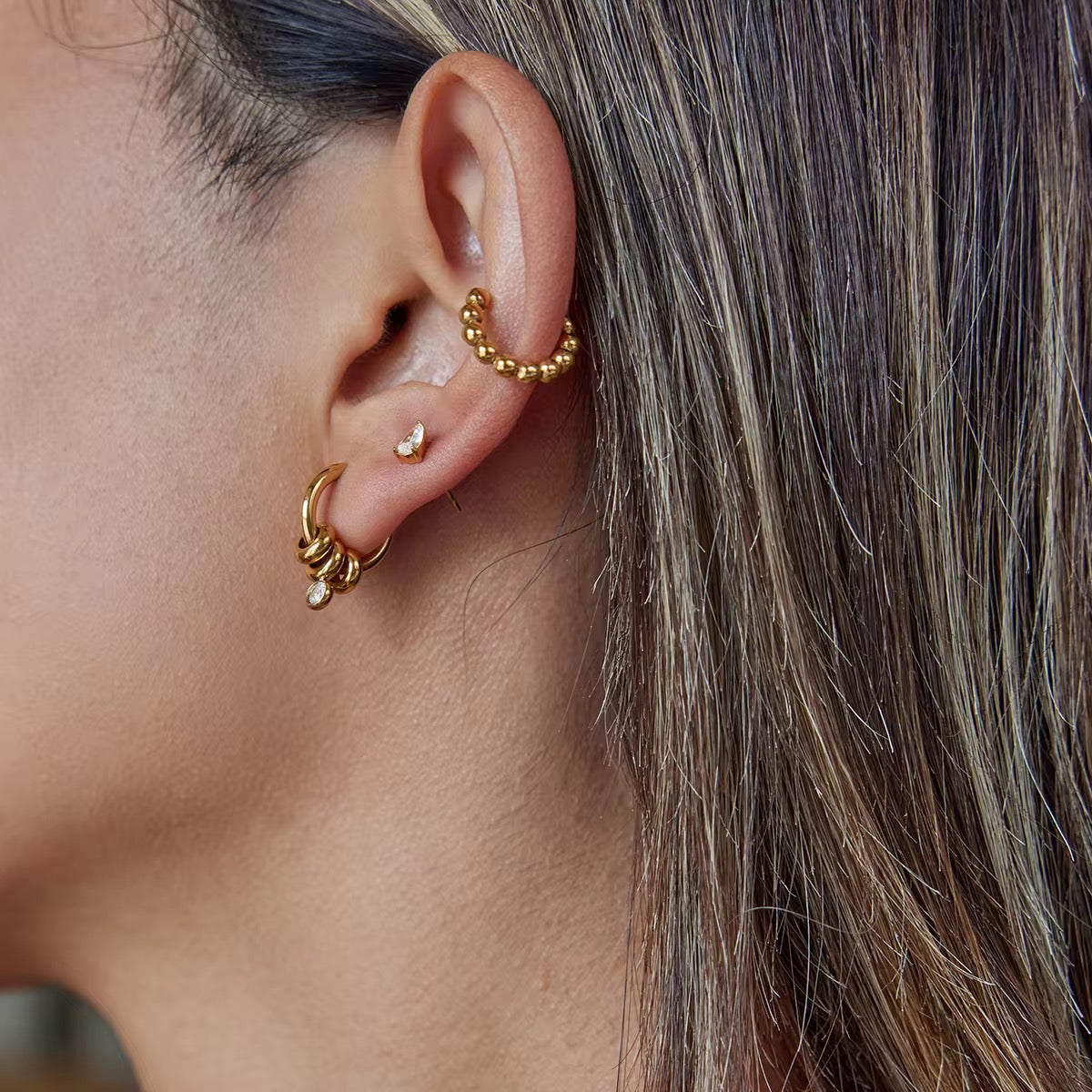 Minimalist Hoops