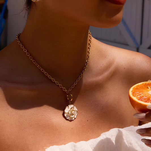 Flower Pendant Necklace