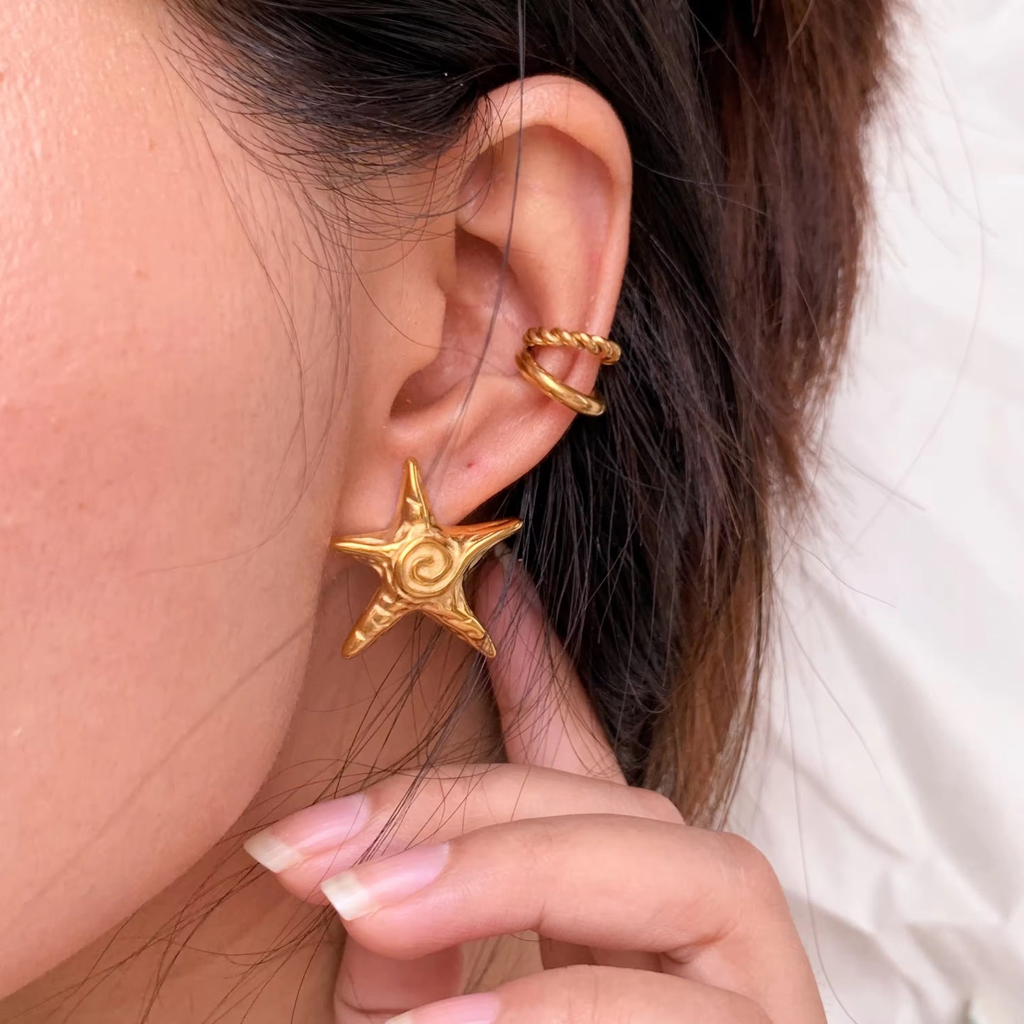 Star lava studs