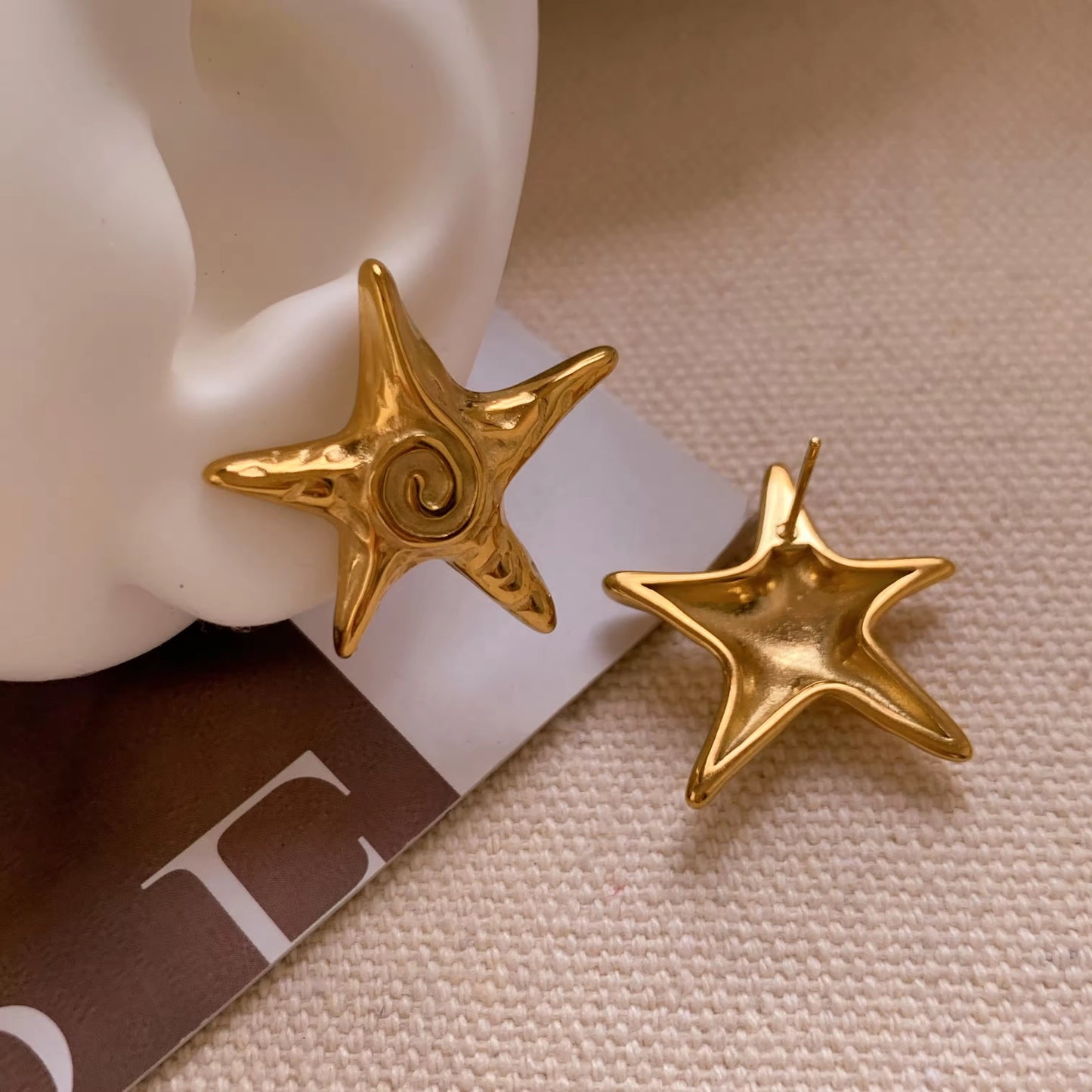Star lava studs
